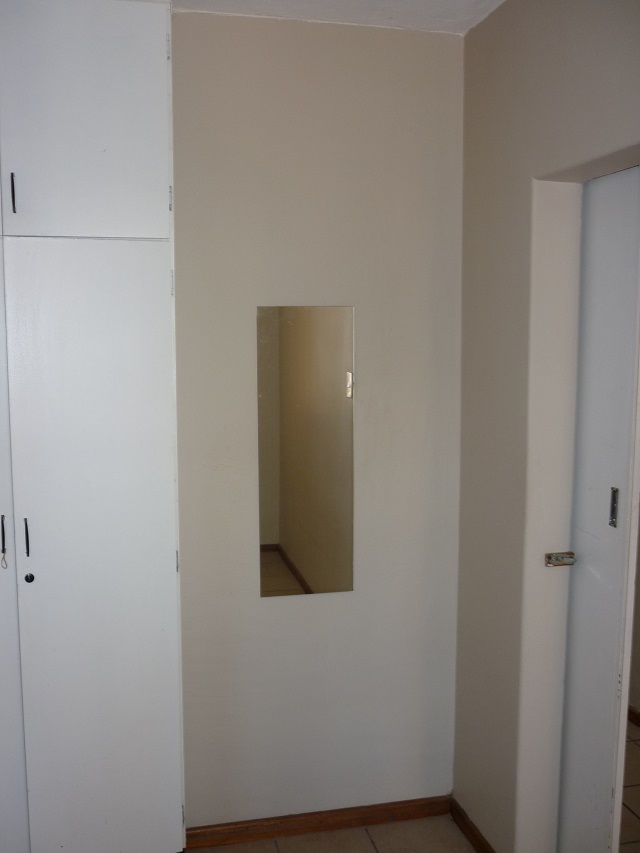 2 Bedroom Property for Sale in Uniepark Western Cape